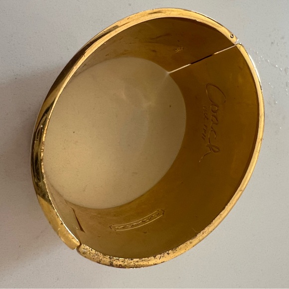 Coach gold and enamel bracelet - Picture 3 of 4